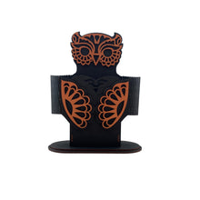 Load image into Gallery viewer, Laserarti Studios &quot;Owl Pen Stand&quot;
